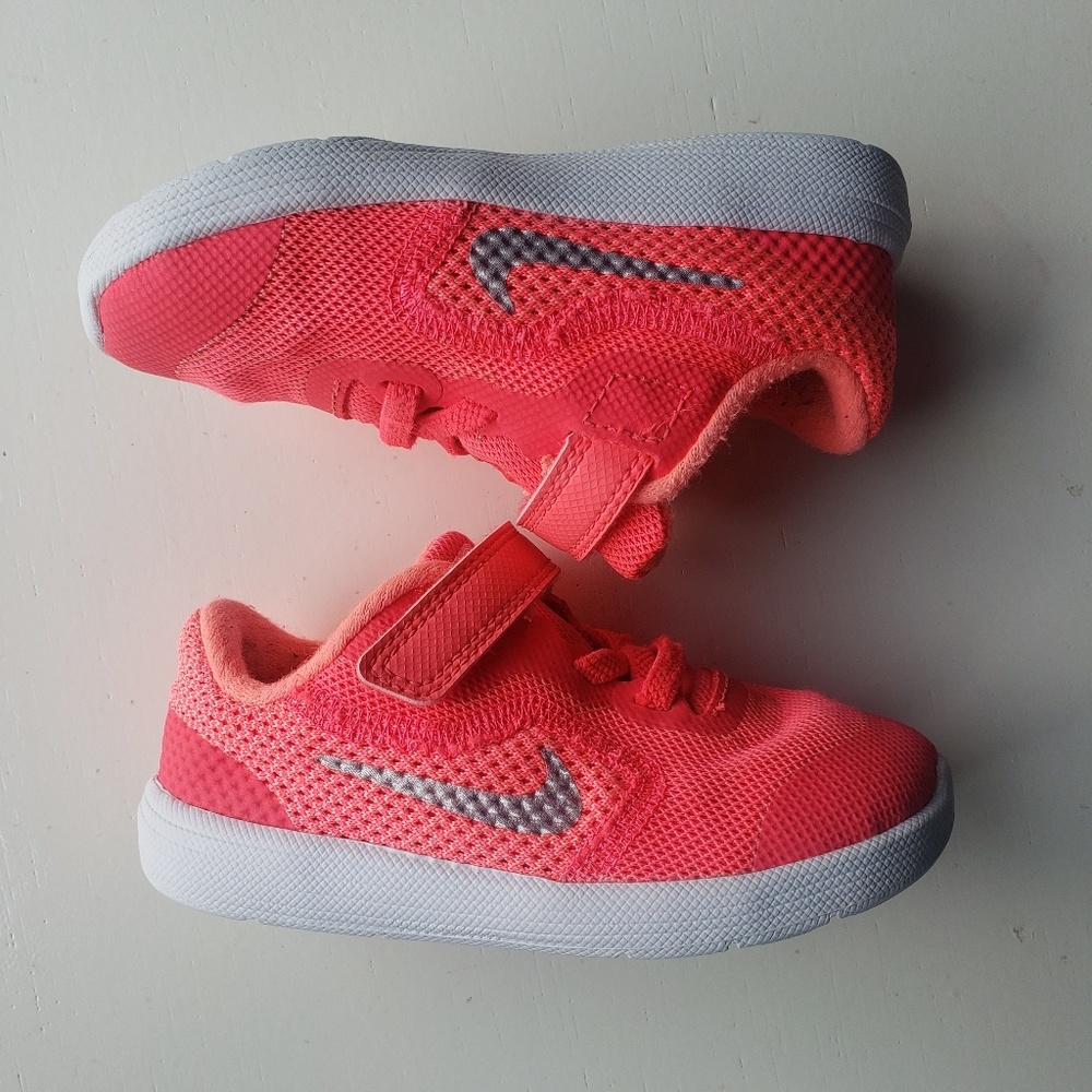 Toddler Nike Sneakers - Neon Pink - Size 7